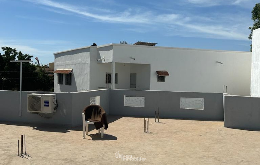Villa à Vendre 4 Chambres à Toubab Dialaw